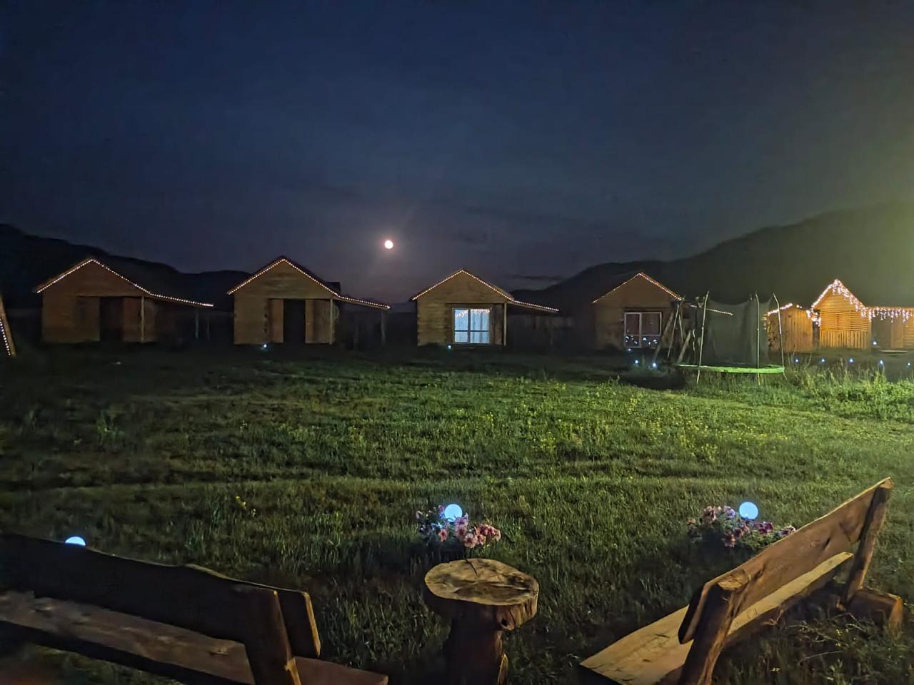 База отдыха "АрТан" по Чуйскому тракту на Алтае