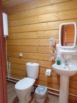 4х местный благоустроенный домик. 