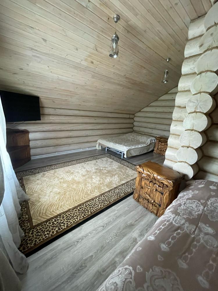 Гостевой дом "Славный" на берегу реки Катунь в Горном Алтае