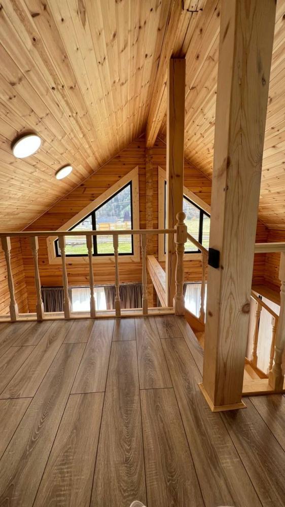 Коттедж двухэтажный 4-местный