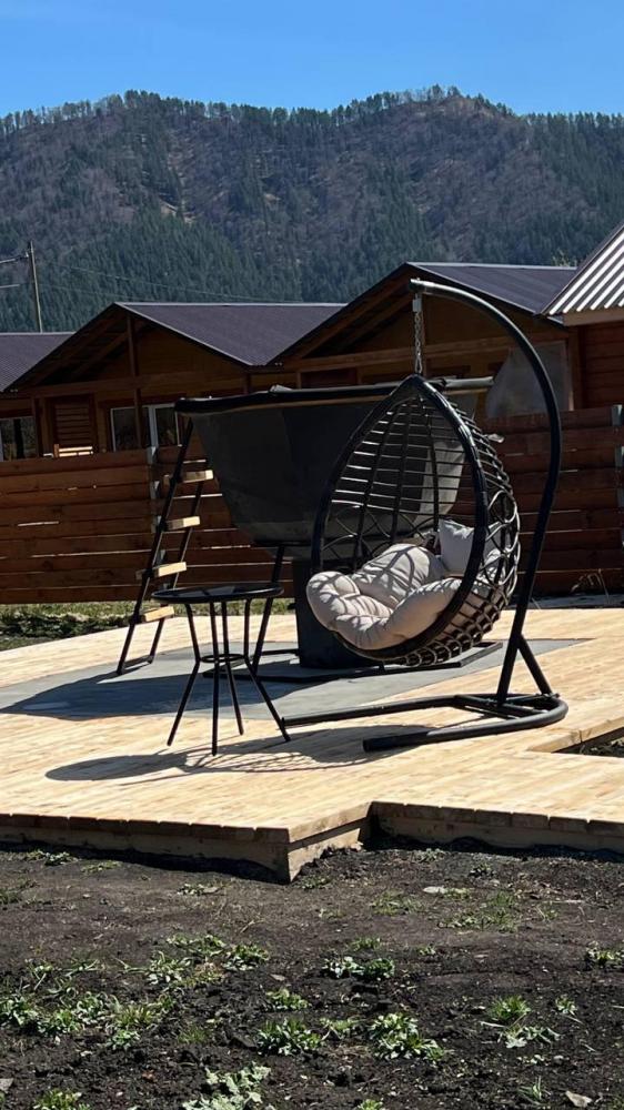 Банный чан на Алтае у озера Рублевка