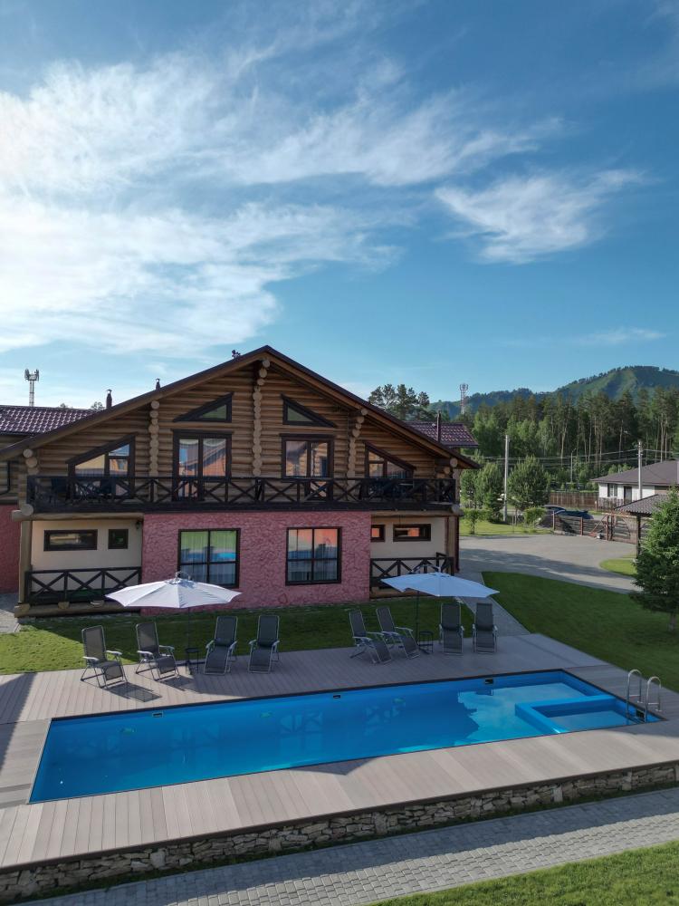 Дом снаружи