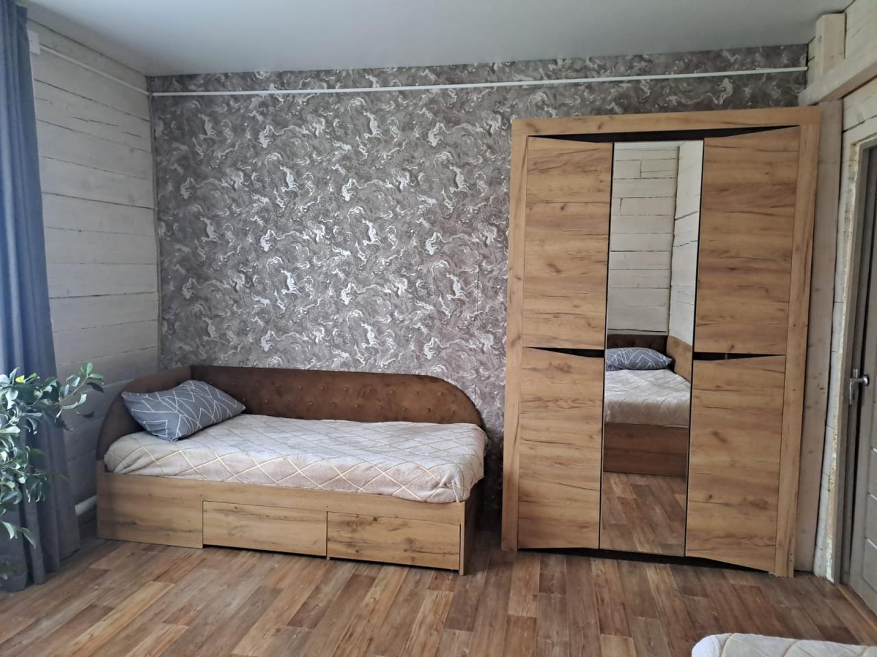 Частный дом, спальня 2