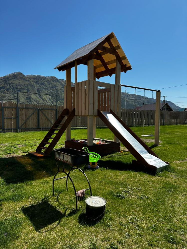 База "Байрам", детская площадка