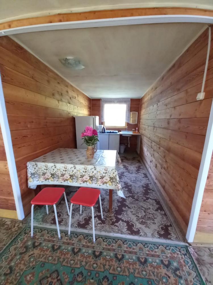 Домик в деревне на Ае