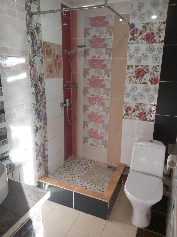 База "Хвойный берег", санузел 1