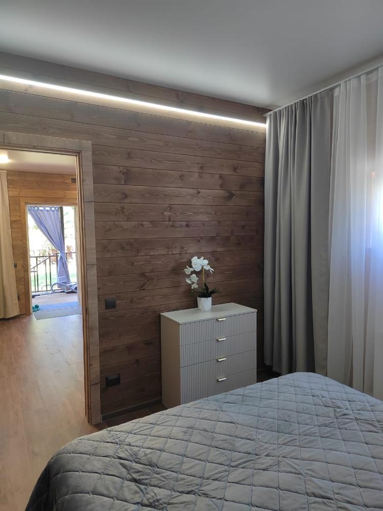 Люкс №3 двухкомнатный 4-местный с кухней 