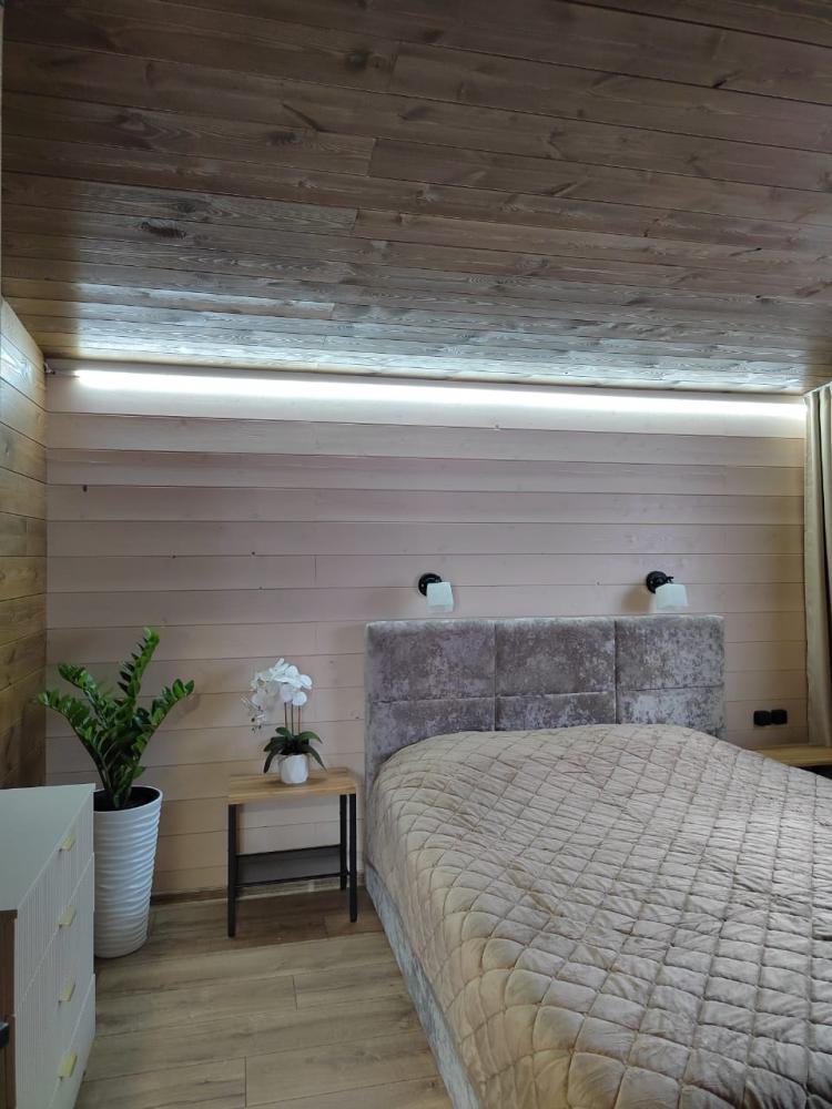 Люкс №5 трехкомнатный с кухней