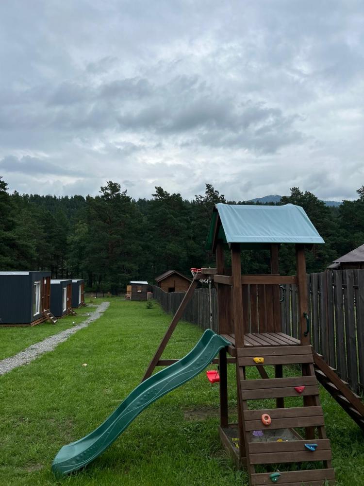 Эко-отель "Zawada", детская площадка