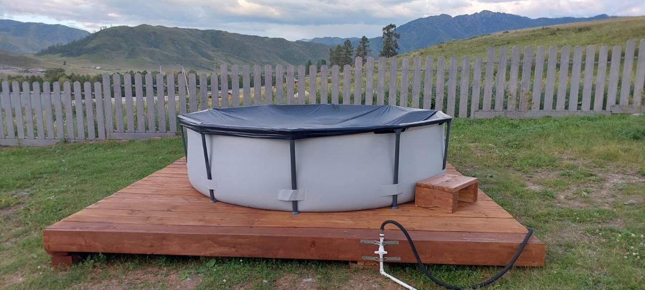 Бассейн на Алтае в Онгудае