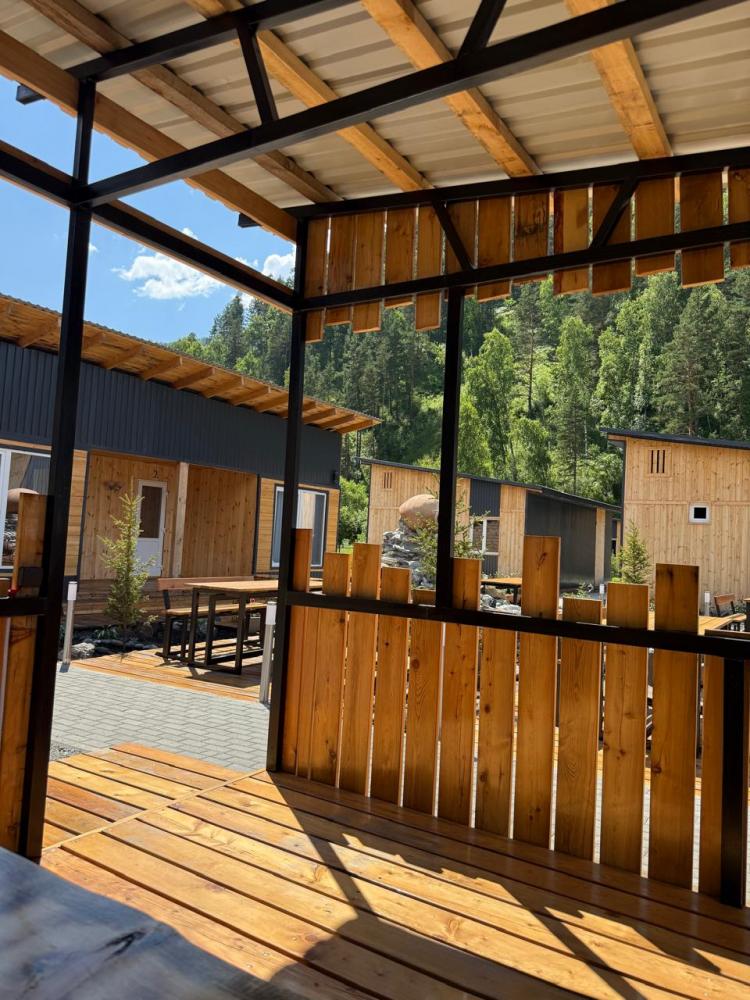 Отдых на Алтае у реки Узнезя на турбазе "Горный Рай"