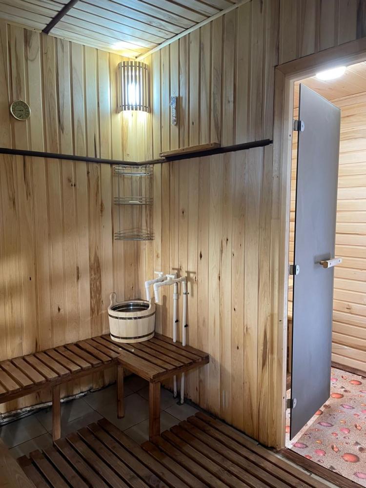 Баня с комнатой отдыха