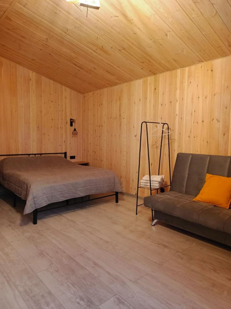 Дом в Элекмонаре 4-местный благоустроенный