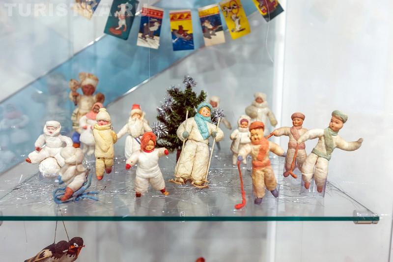 Новогодние украшения-ретро