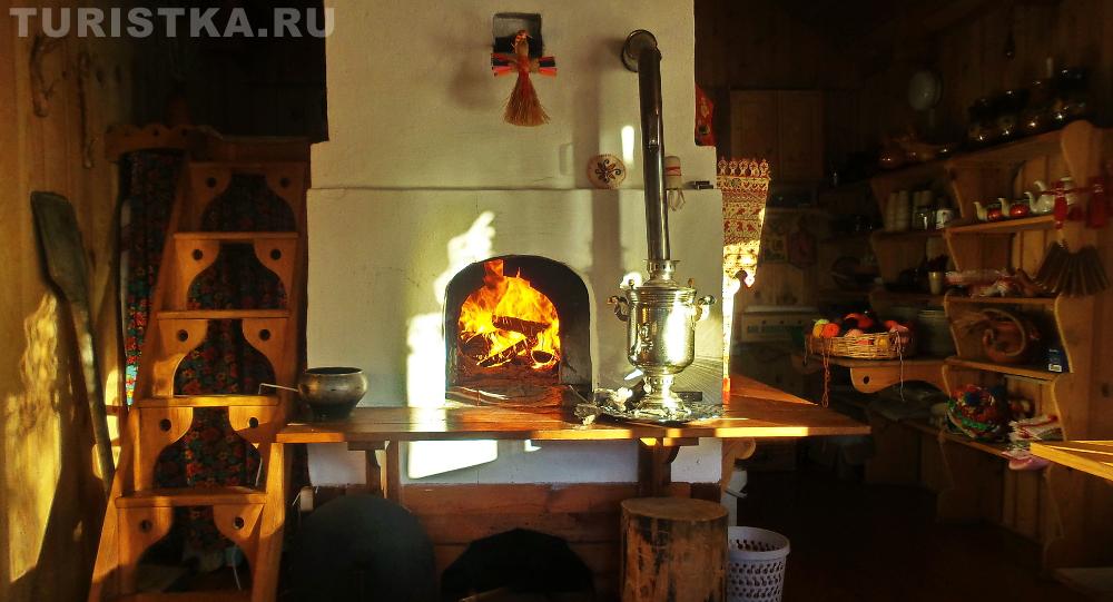 Горница с печкой