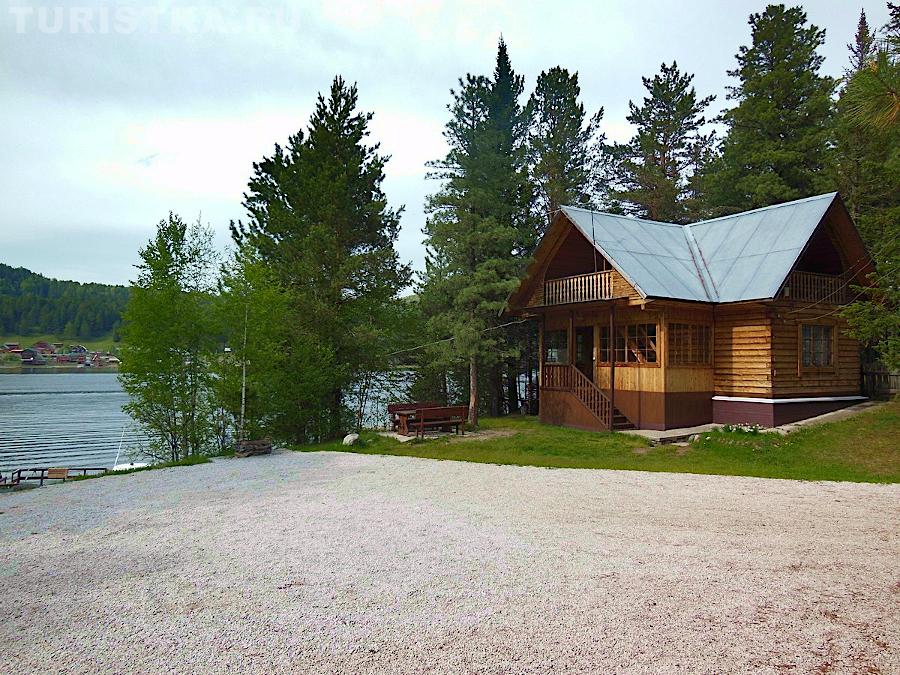 Летний коттедж