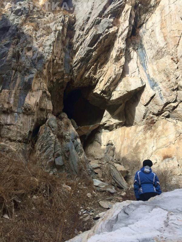 Пещера шамана в Долине горных духов