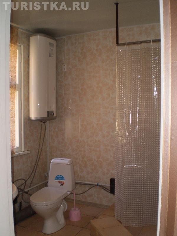 Санузел с душем (1 этаж)