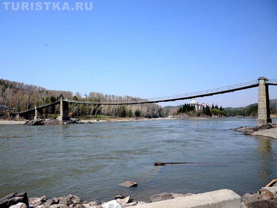 Пешеходный Айский мост