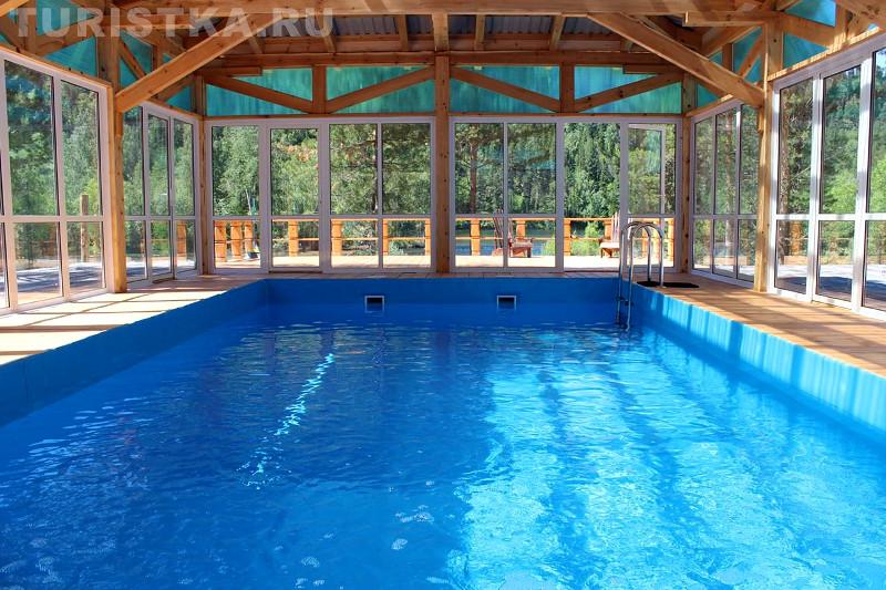 Артыбаш отель горный алтай. Телецкое озеро с бассейном. Телецкое озеро с бассейном. Турбаза горное озеро телецкое алтай. Телецкое озеро с бассейном.