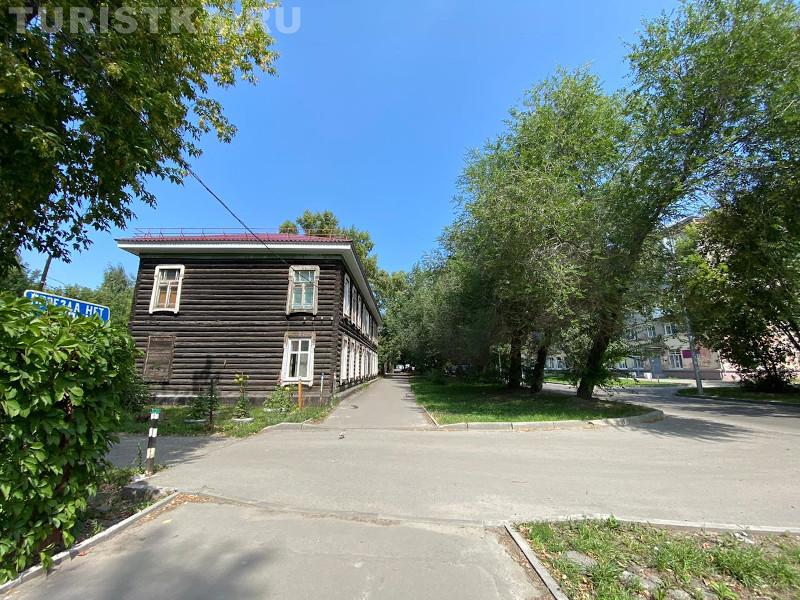 Барнаул деревянный дом