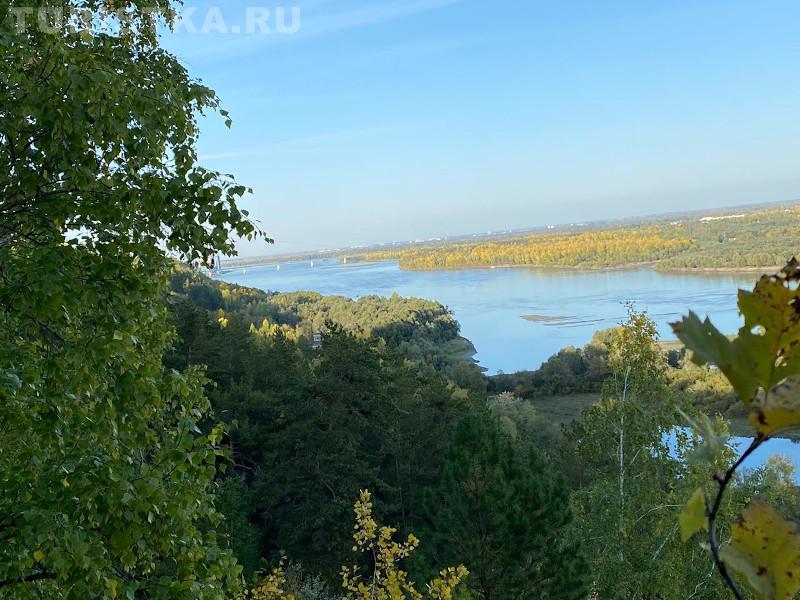 Река Обь вид из ботсада