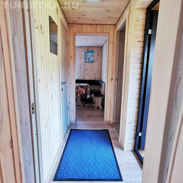 Кухня (вид из коридора)