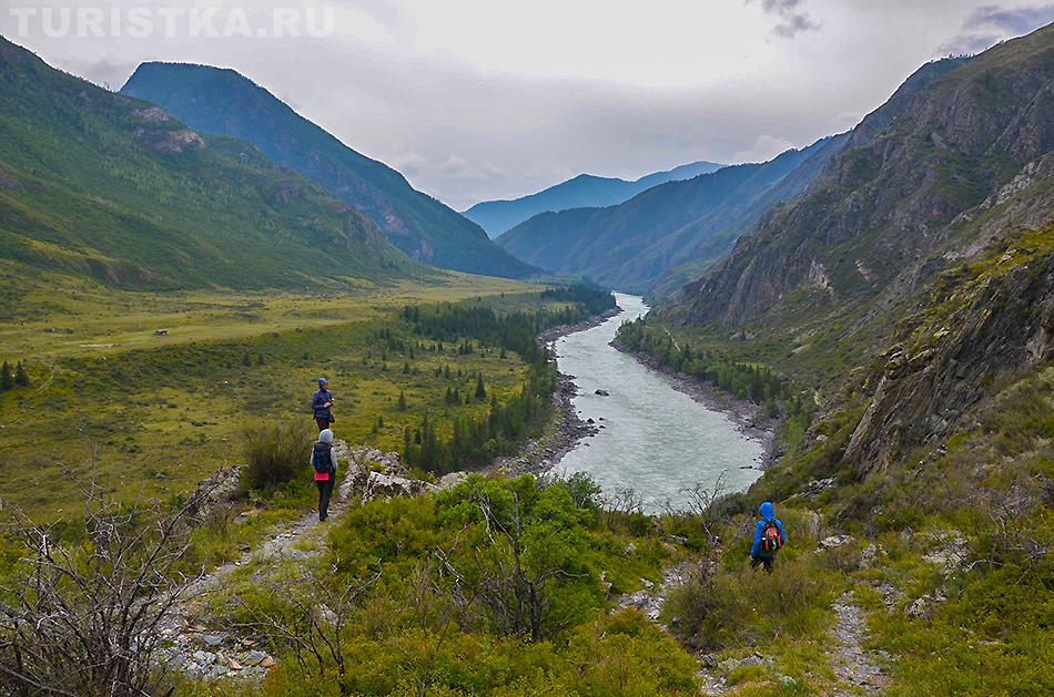 Спуск от плато к Катуни