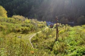 Вид от Денисовой пещеры