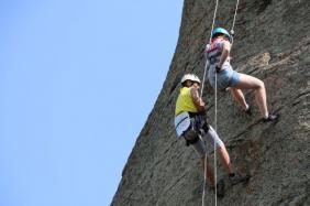 Праздники Алтая : Фестиваль бардовской песни на Колыванском озере