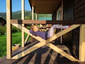 Комфортабельная кровать для сна Нормального Человека!<br><br>Место съемки: Чемальский район, турбаза Ом-Тур