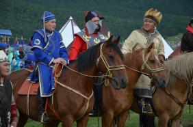 Алтай : Эл-Ойын 2022 : Фестиваль конского убранства