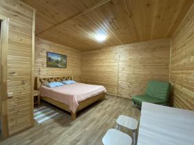 Горный Алтай : Гостевой дом Берингия в Чемальском районе : Уютный домик на 2-3 человека