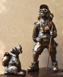 Скульптура Пилигрим на въезде в Республику Алтай