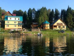 Зимний коттедж, домик Юрта и двухэтажный Летний коттедж