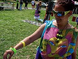 Горный Алтай : Фестиваль ВОТЭТНО-2011 : Вотэтно-мастер по батику Яна Тропина