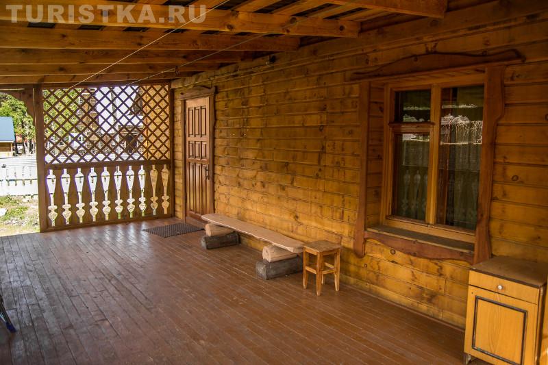 Веранда в домике