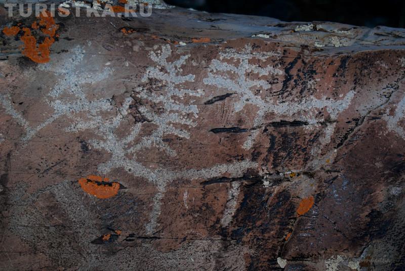 Наскальные рисунки покрывают «Кресло Сартакпая»