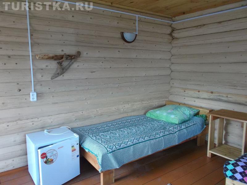 4-хместный номер, первый этаж домика №2 