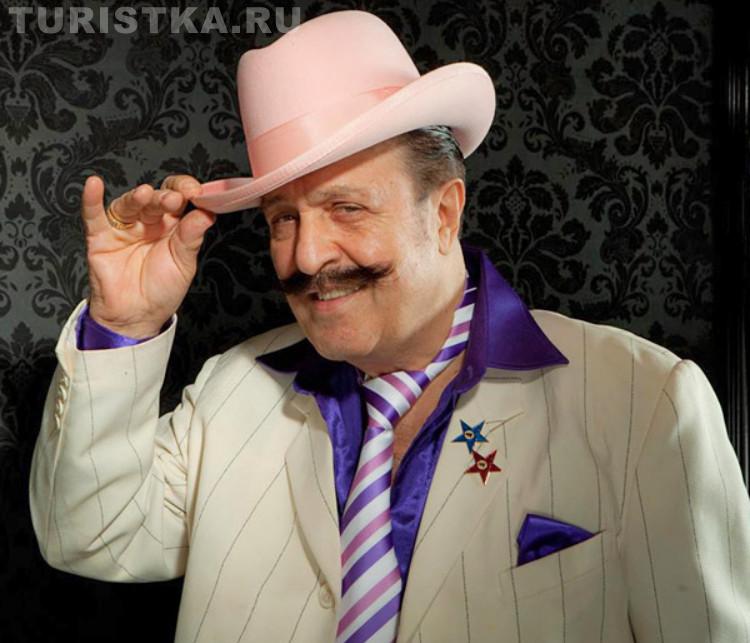 Певец Вилли Токарев на фестивале Земляки