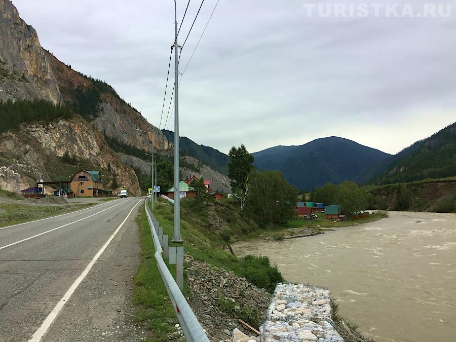 Село Белый Бом около Чуи 