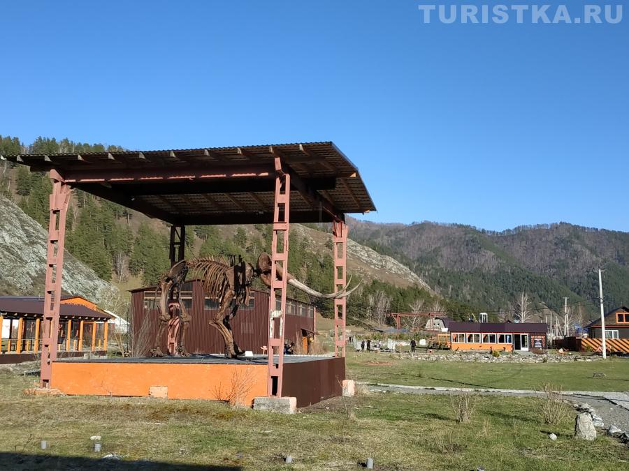 Палеопарк в Элекмонаре