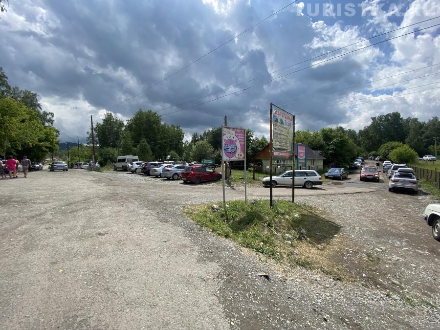 Дорога к бесплатному пляжу на озере Ая