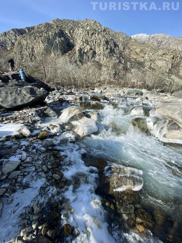 Впадение реки Большой Ильгумень в Катунь в районе Ильгуменского порога