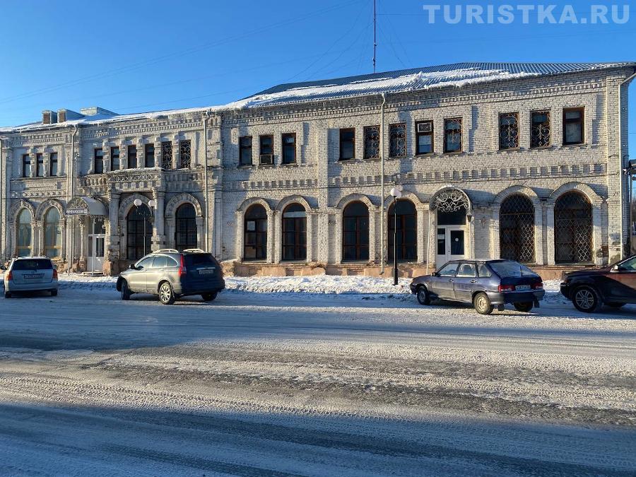 Дом Мезенцева, сейчас здесь находится почта