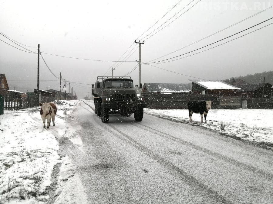 «Выдвигайся! Фланги мы прикрыли!»