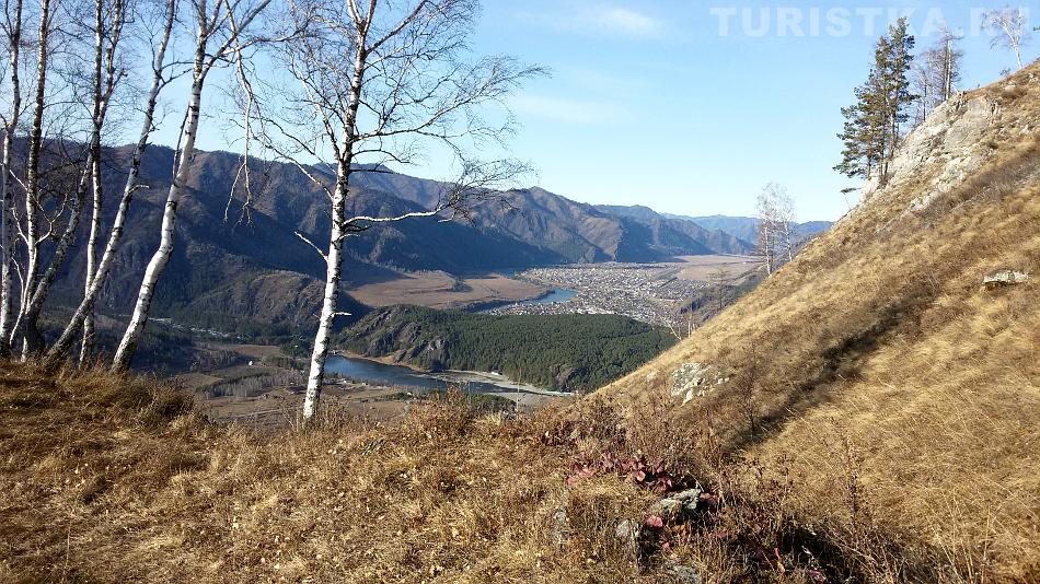 Плоская ступенька при подъеме на гору Верблюд