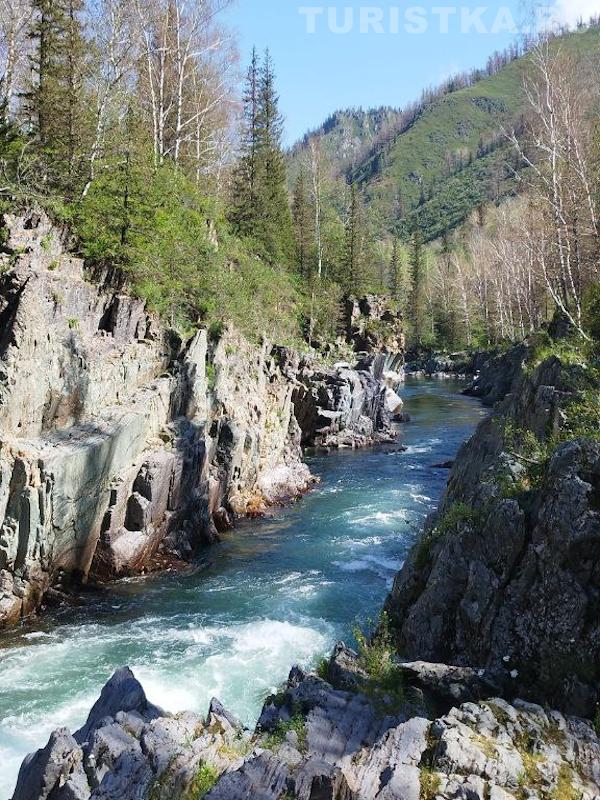 Река Кумир рядом с Девичьими плесами