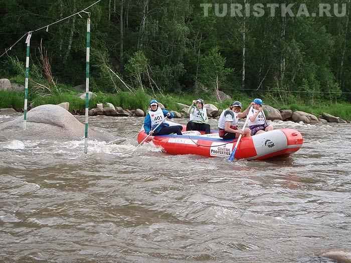 А мы боком ворота пройдем