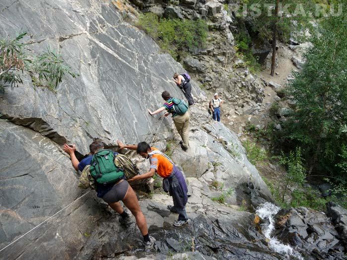 Скальная стеночка